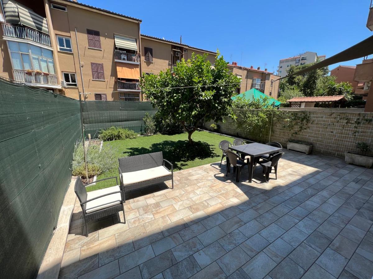 Casa Paestum. Your Wonderful Garden In Рим Экстерьер фото