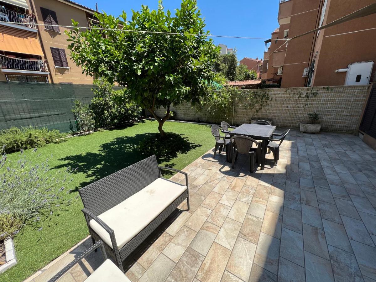 Casa Paestum. Your Wonderful Garden In Рим Экстерьер фото